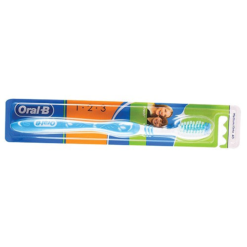 oral-b-3-effect-natural-fresh-40-med