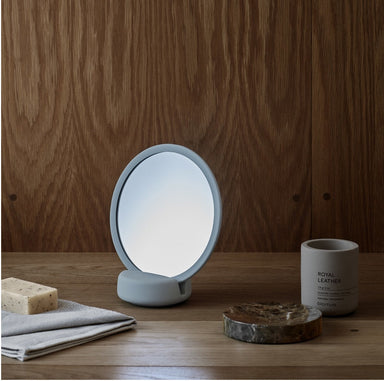 blomus-sono-cosmetic-mirror-with-5x-magnification-and-removable-base-moonbeam